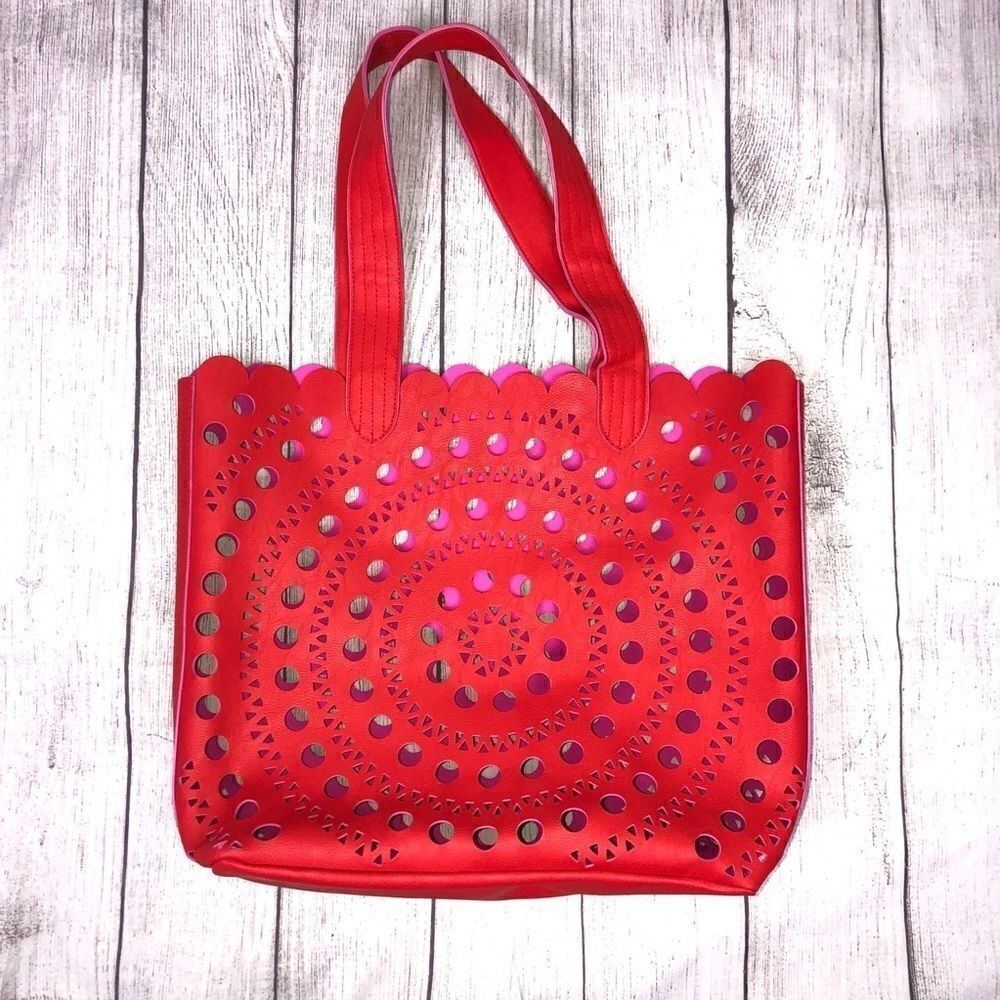 Elizabeth Arden laser cut tote red/purple-pink OS